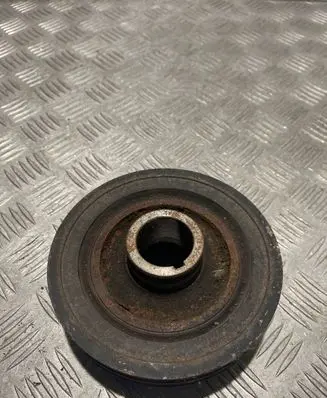 Mitsubishi Pajero Crankshaft pulley ME204075