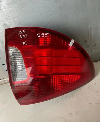 KIA Rio Rear/tail lights
