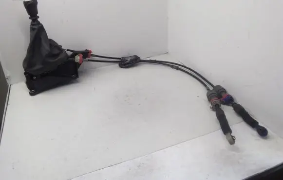 Nissan Qashqai+2 Gear shifter/selector JD200 20893530