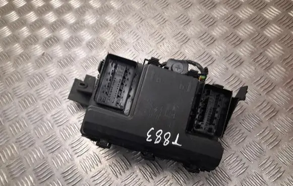 Ford Edge II Fuse box set F2GT14A067MG