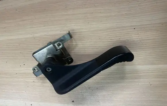 Iveco Daily 6th gen Rear door interior handle