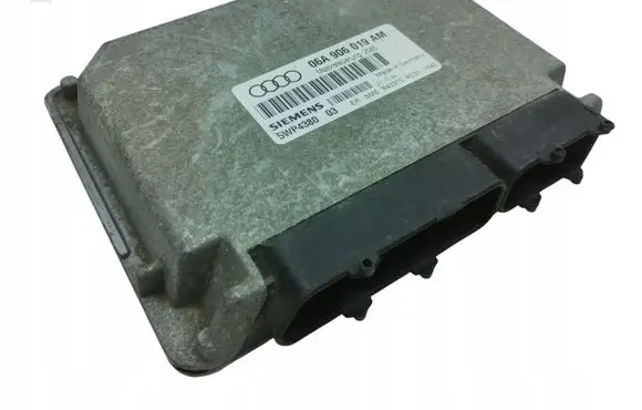 Audi A3 S3 8L Engine control unit/module ECU 06A906019AM