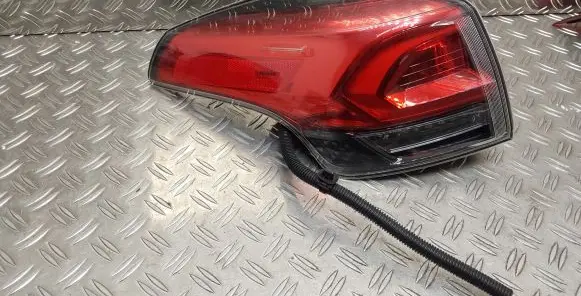 Toyota RAV 4 (XA40) Rear/tail lights 8156042190