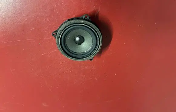BMW X1 F48 F49 Front door speaker 9274700