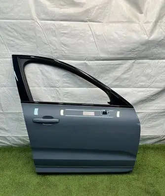 Volvo XC60 Front door 