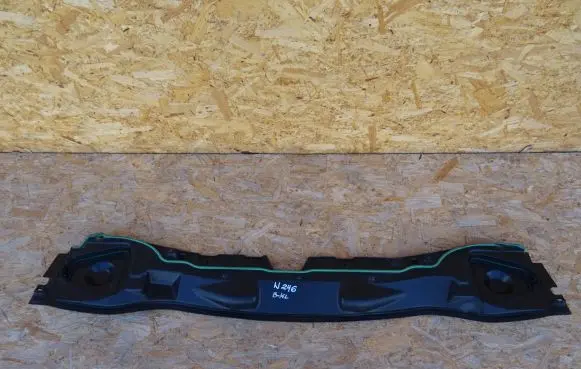 Mercedes-Benz B W246 W242 Wiper trim A2468300213 BBP1871