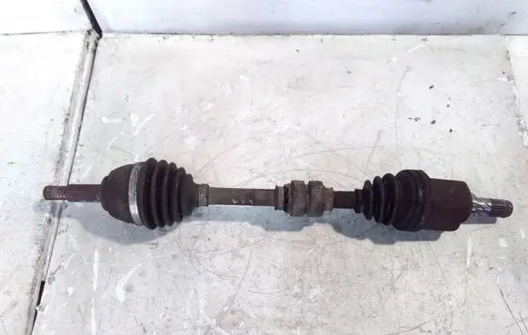 Nissan Note (E11) Front driveshaft