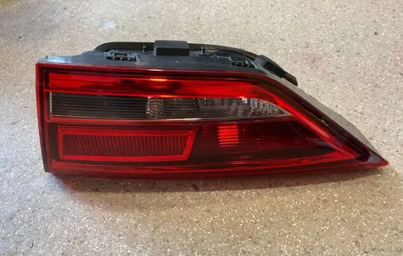 Audi A3 S3 8V Tailgate rear/tail lights 8V5945076