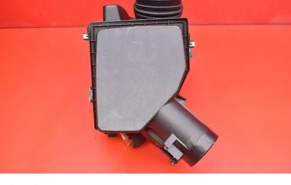 Nissan Qashqai Air filter box 6VU01