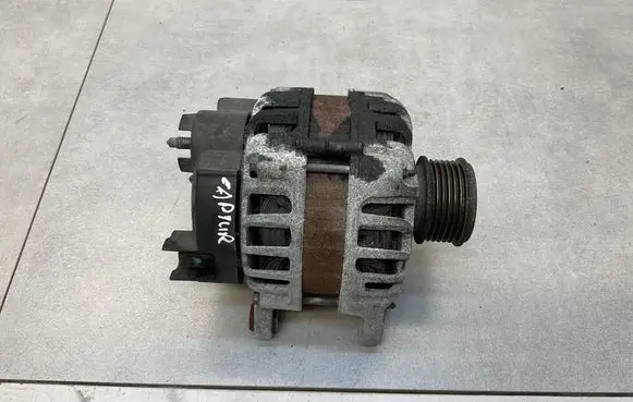 Renault Captur Generator/alternator 2714146A