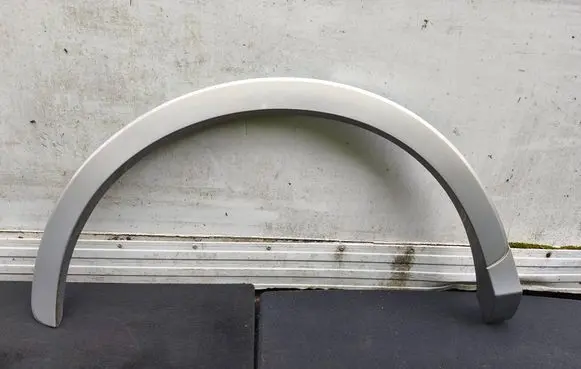 Audi Q3 8U Rear fender molding trim 8U0853818A