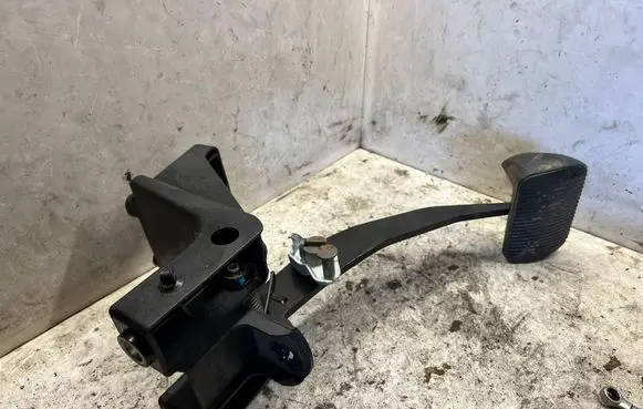 Brake pedal