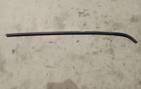 Mini One - Cooper Coupe R56 Rear door glass trim molding
