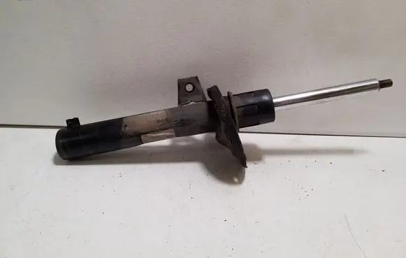 Volkswagen PASSAT B8 Front shock absorber/damper 3Q0413031BN