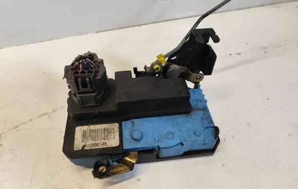 Front door lock