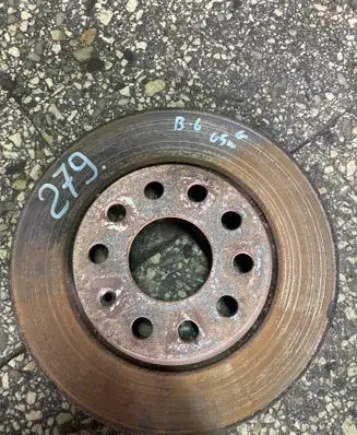 Volkswagen PASSAT B6 Rear brake disc