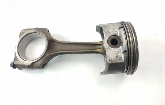 Peugeot 607 Piston 