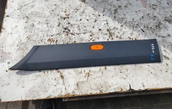 Mercedes-Benz Sprinter W906 Trim molding A9066901382