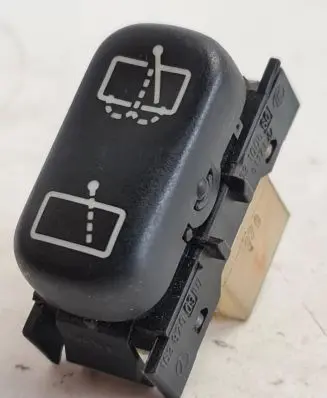Mercedes-Benz ML W163 Wiper switch 1638200310
