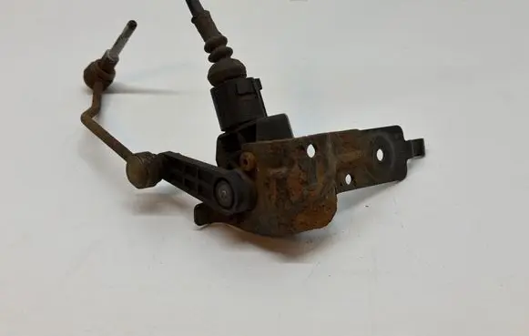 Audi A6 S6 C6 4F Headlight/headlamp level sensor 6PM00851810