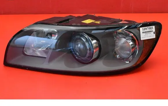 Volvo V50 Headlight/headlamp 30698889