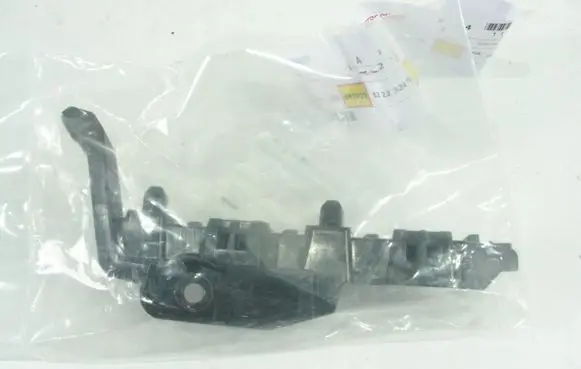 Renault Kadjar Front bumper mounting bracket 622232473R