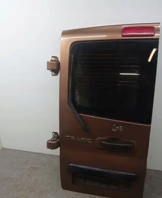 Renault Trafic III (X82) Front door
