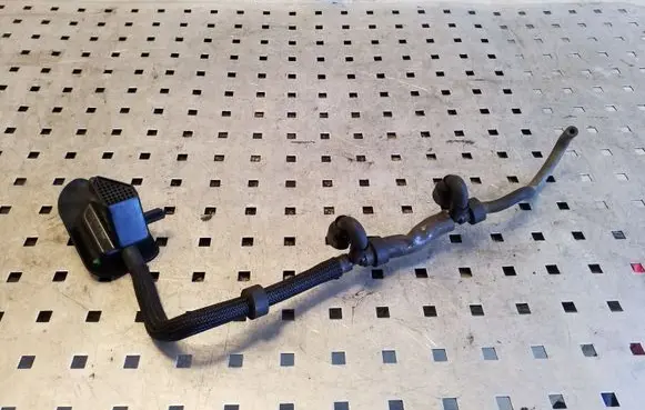 Peugeot 3008 I Other engine bay part