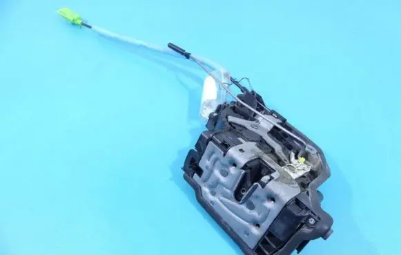BMW 2 F45 Rear door lock 7281940 IMPRK1312973
