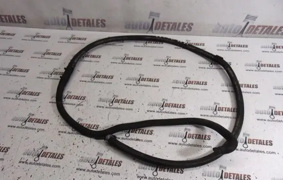 Volvo XC90 Engine coolant pipe/hose 8684366