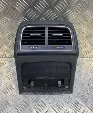 Audi A4 Allroad Rear air vent grill 8K0864376