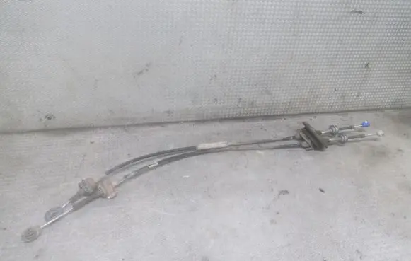 Citroen C2 Gear shift cable linkage 