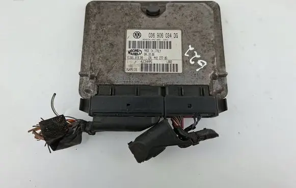 Seat Ibiza IV (6J,6P) Engine control unit/module 036906034DG 6160101809