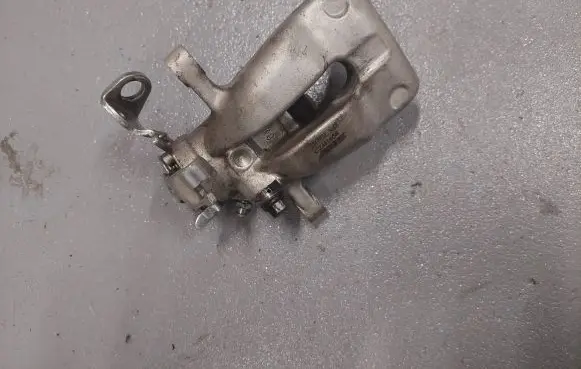 Opel Meriva A Rear brake caliper C7H1653 TH793LN48