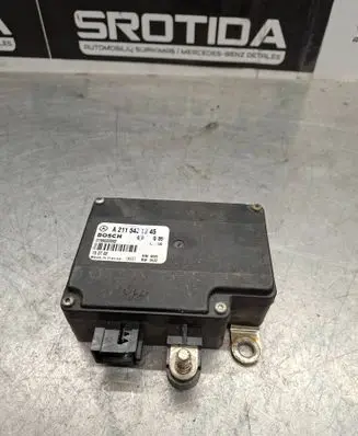 Mercedes-Benz E W211 Battery control module A2115402745 A2115401845