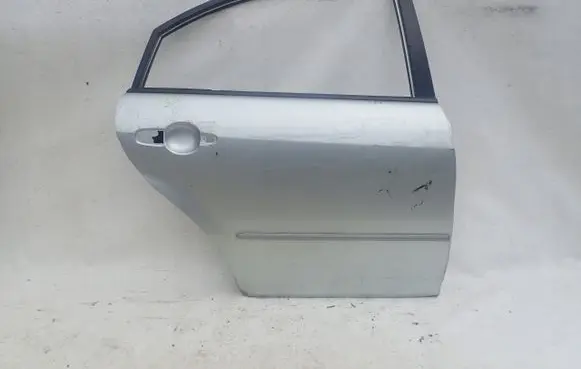Mazda 6 Rear door