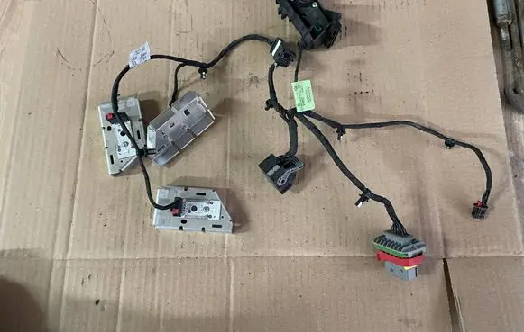 Iveco Daily 6th gen Headlight/headlamp wiring loom/harness IT50200939