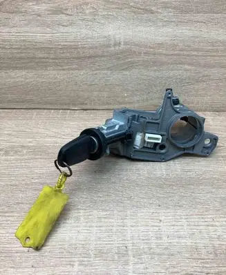 Opel Zafira B Ignition lock 2421430 27957B220B WITHKEY