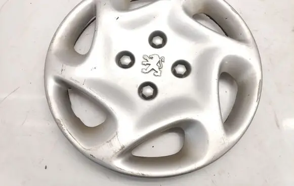 Peugeot 306 R14 wheel hub/cap/trim 9628302077 9628302077INDC03 2066S010