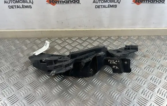 Headlight/headlamp mounting bracket
