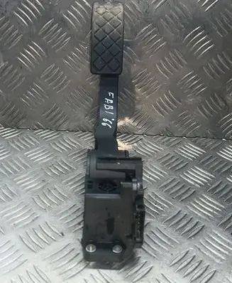 Skoda Fabia Mk2 (5J) Accelerator throttle pedal 6Q1721503F 0280755063 882219611