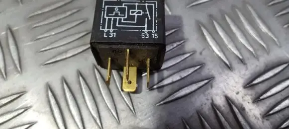Volkswagen Golf II Other relay 191955529 5wg005719-00