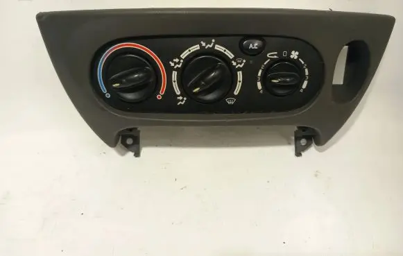 Renault Scenic I Climate control unit 662366X J64PAC 101589