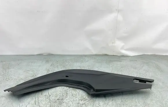 Tesla Model S Engine bonnet/hood lock trim molding 100632800E