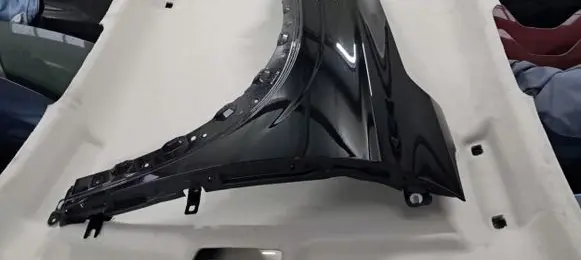 Renault Austral Fender 631139450R