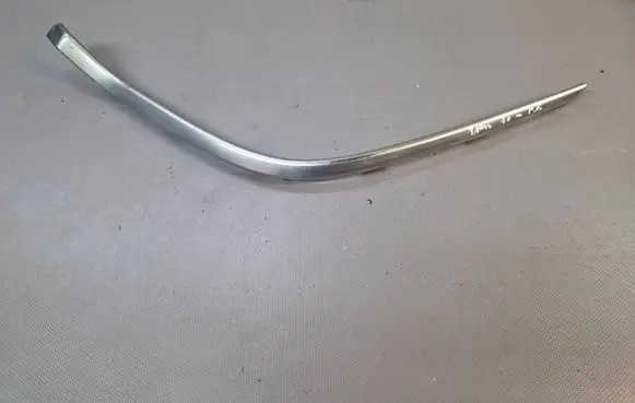 Toyota Yaris Front bumper splitter molding 531240D190 5593A117