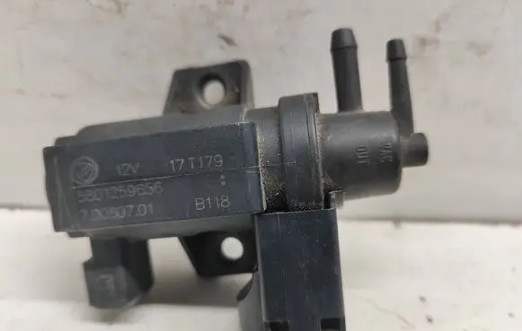 Iveco Daily 35 - 40.10 Turbo solenoid valve 5801259656 70060701