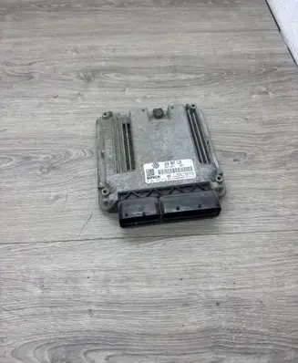 Volkswagen Golf V Engine control unit/module 1K0907115 0261S02078 1039S08589