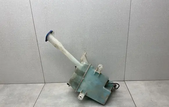 Hyundai i40 Windshield washer fluid reservoir/tank 986103Z300