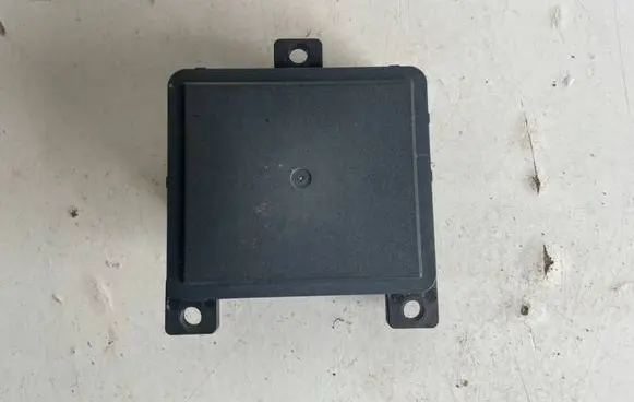 Mercedes-Benz Citan II W420 Distronic sensor radar 284473215R 203305203